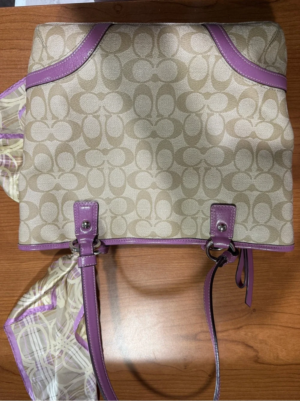 Coach tote beige